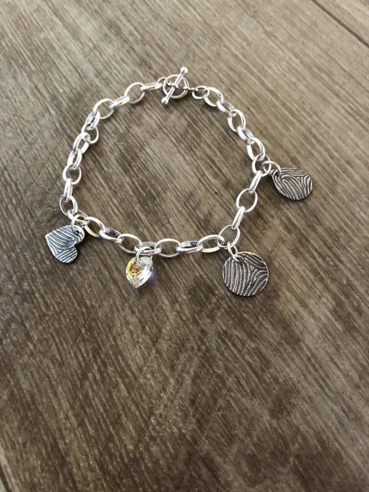 3 single fingerprint charm bracelet. Chunky chain with hoop & T-bar clasp and heart crystal
